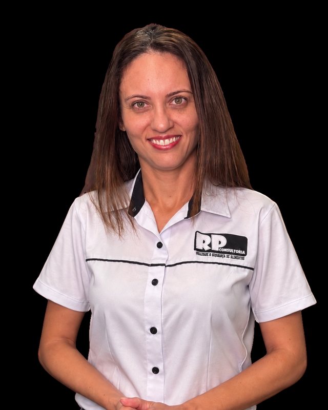 Karla Simone, instrutora do curso Rotulagem